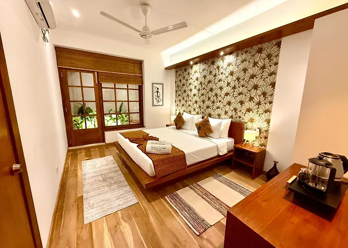 Sayura House