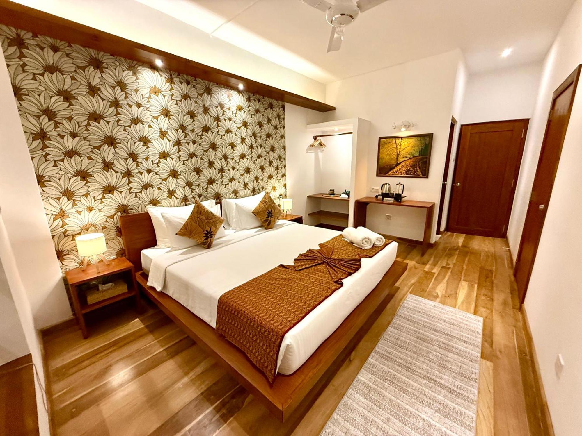 Sayura House