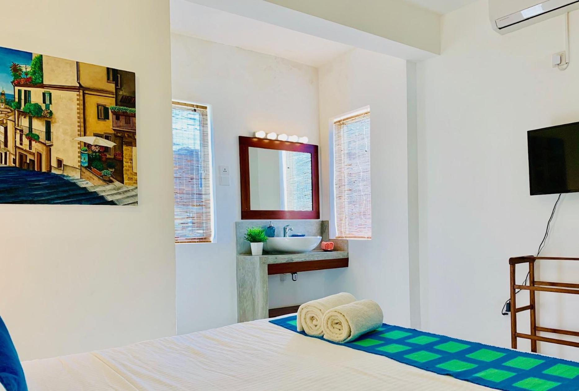 गेस्ट हाउस Sayura House